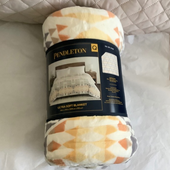 Pendleton Fleece Plush Blanket Velvety Soft Queen Size NEW - Picture 8 of 14